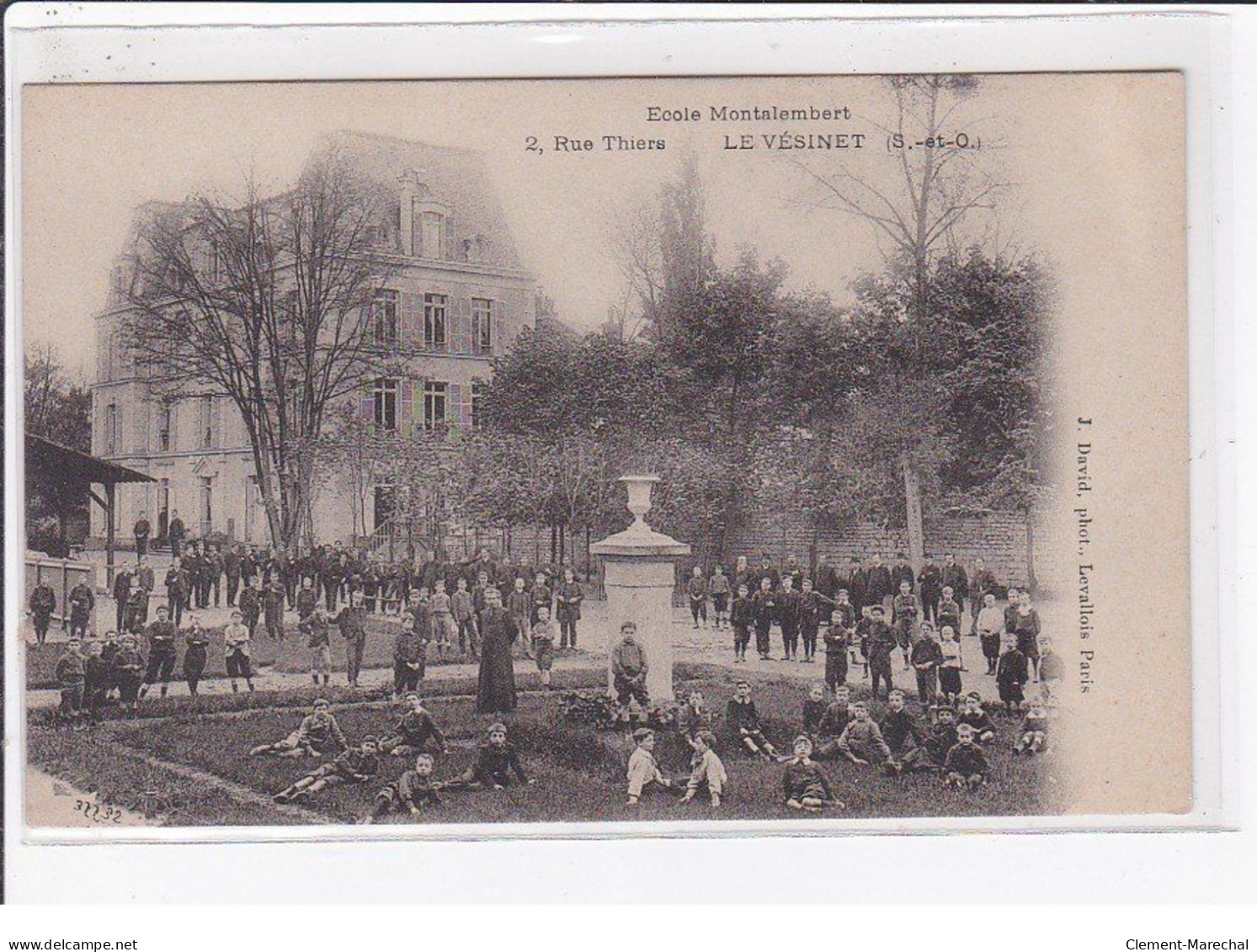 LE VESINET : école Montalembert - Très Bon état - Le Vésinet