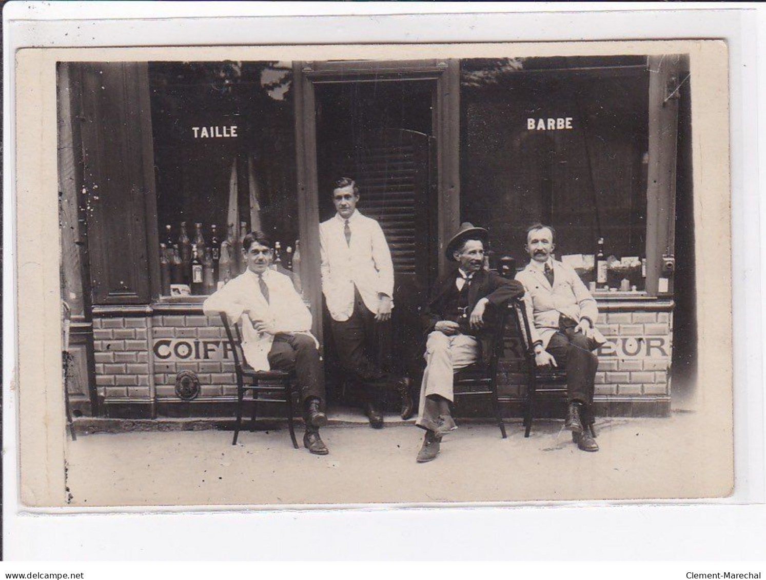 A LOCALISER : Carte Photo D'un Salon De Coiffure (coiffeur) - état - Photos