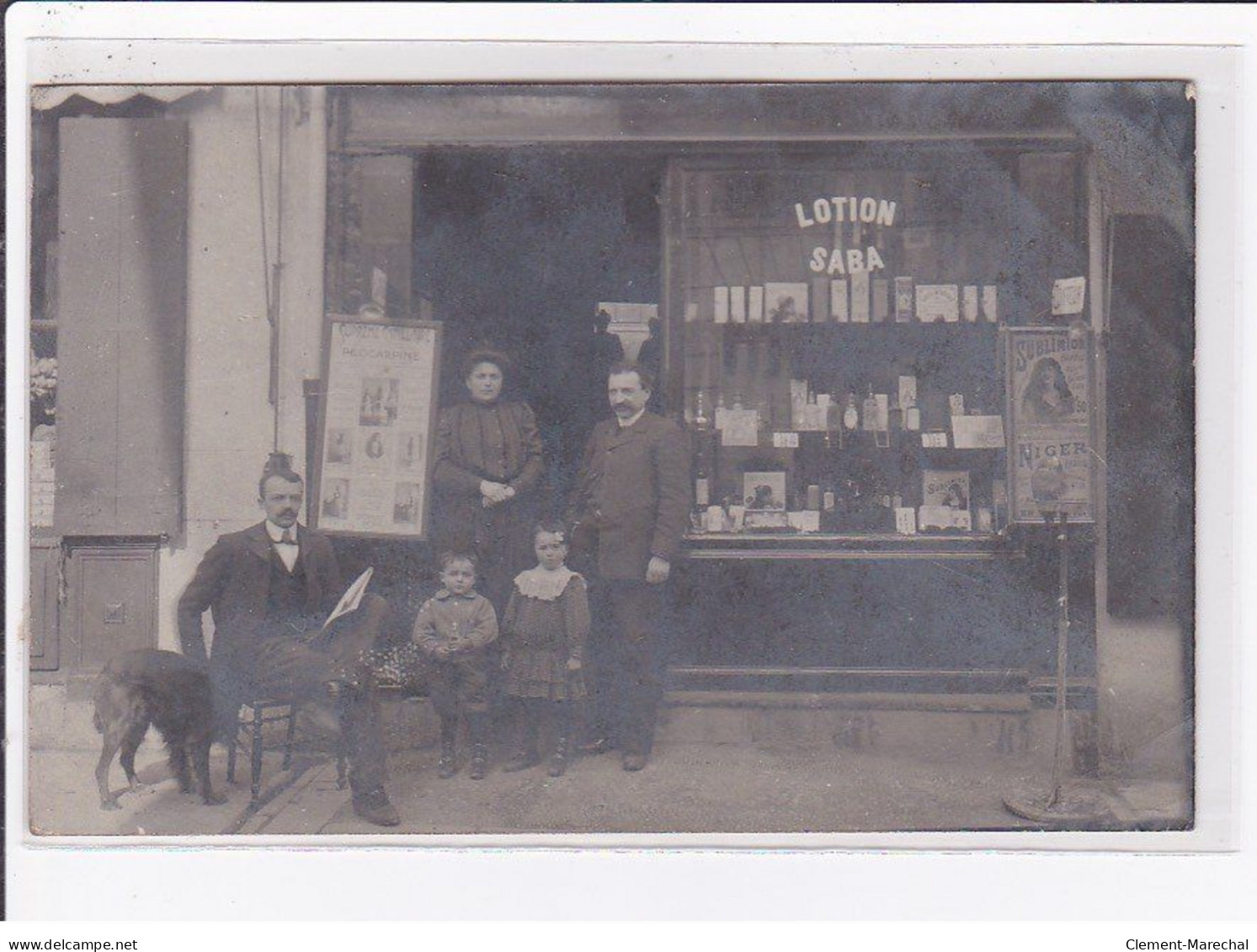 A LOCALISER : Carte Photo D'un Salon De Coiffure (coiffeur) -  Très Bon état - Photos