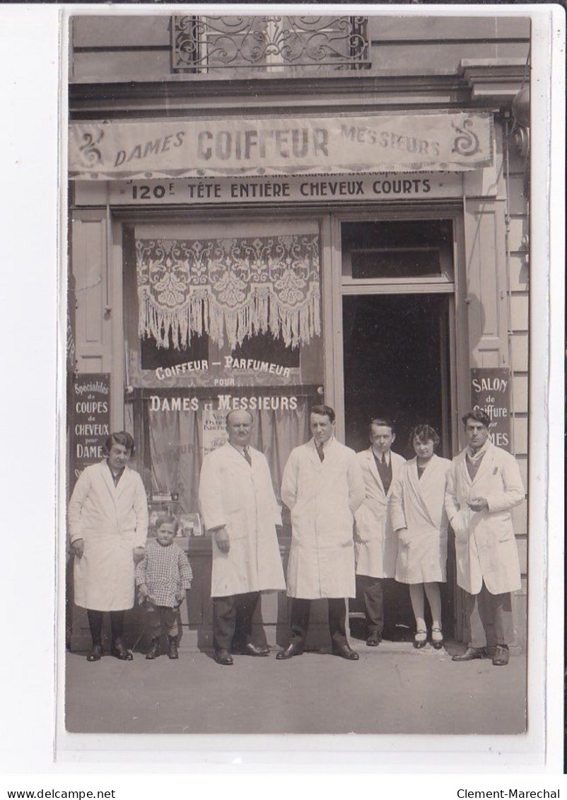 A LOCALISER : Carte Photo D'un Salon De Coiffure (coiffeur) - Très Bon état - Foto