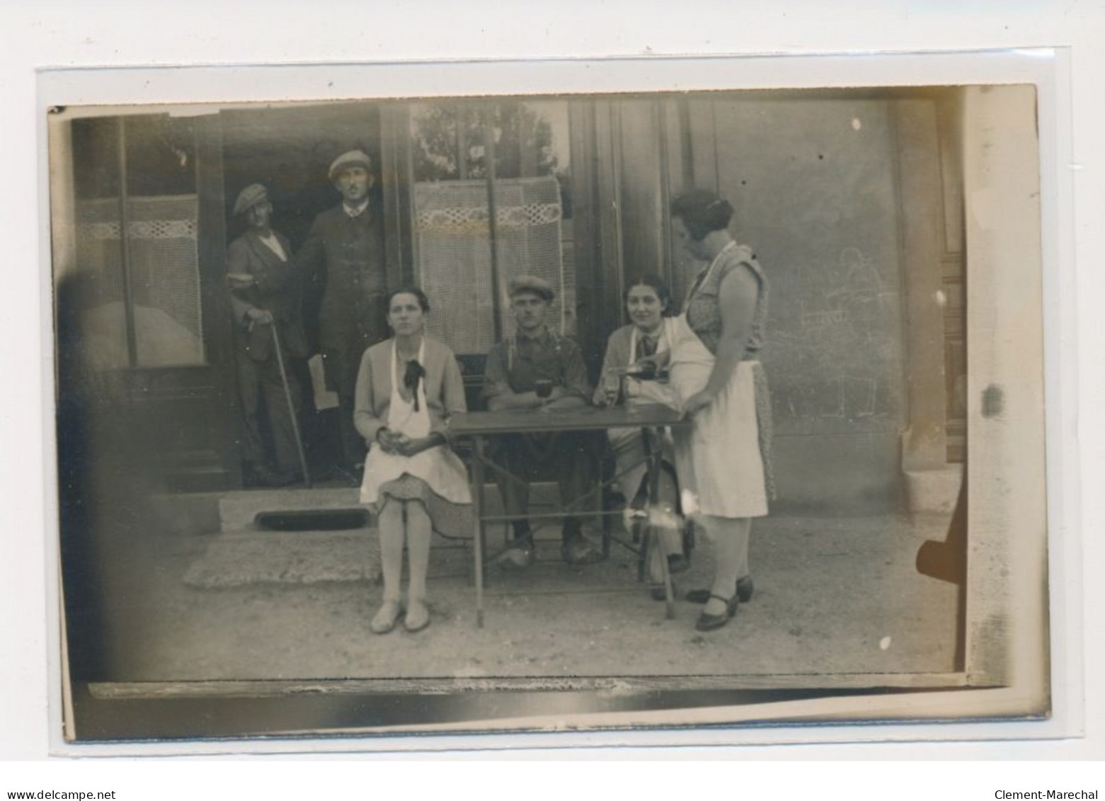 COLLIGNY - Devant Un Café - Très Bon état - Sin Clasificación