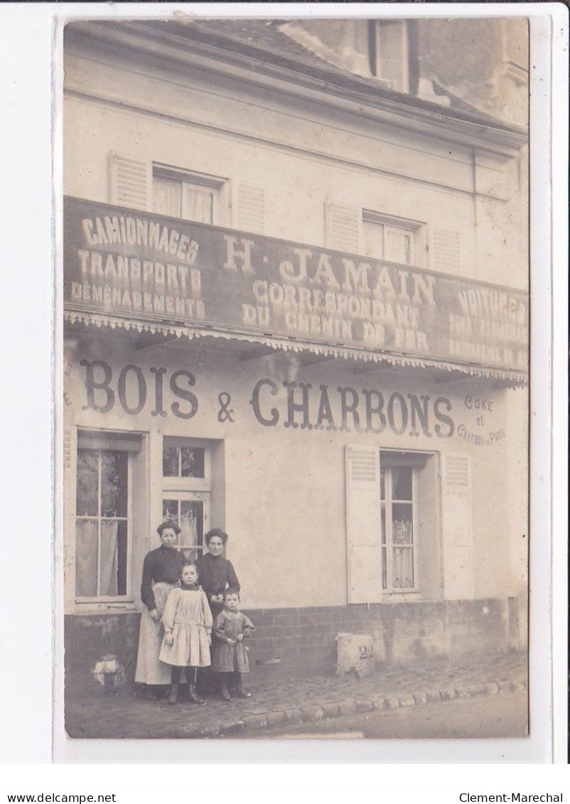 CONFLANS SAINTE HONORINE : Carte Photo Du Magasin De Bois Et Charbons JAMAIN (transport) à Côté De L'hotel Des Voyageurs - Conflans Saint Honorine