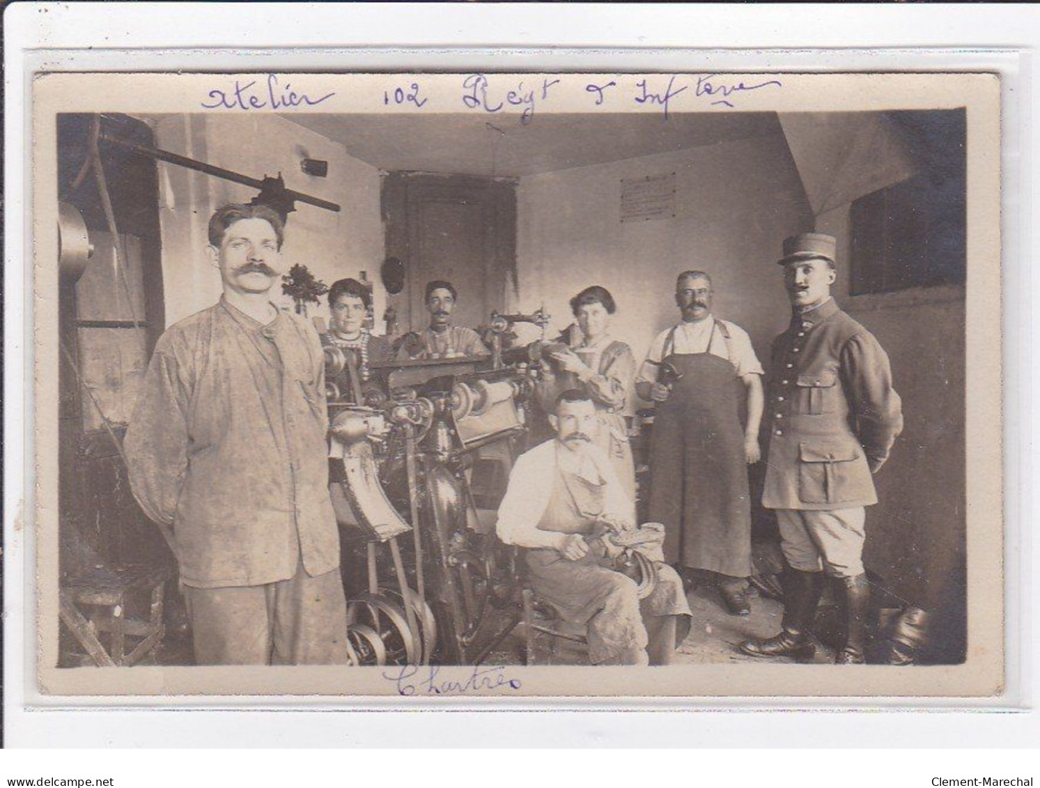 CHARTRES : Carte Photo De L'atelier De Cordonnerie Militaire (guerre 14-18) - Très Bon état - Chartres