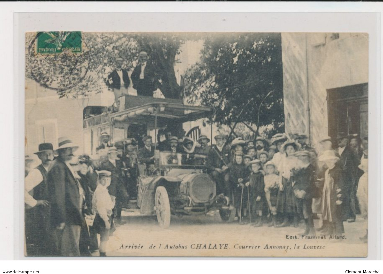 LA LOUVESC - Arrivée De L'autobus Chalaye - Courrier Annonay - Très Bon état - La Louvesc