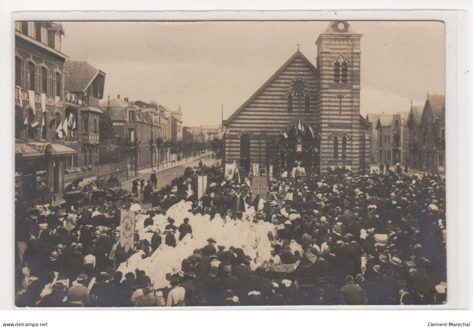 BERCK PLAGE : Carte Photo D'une Procession - Très Bon état - Berck