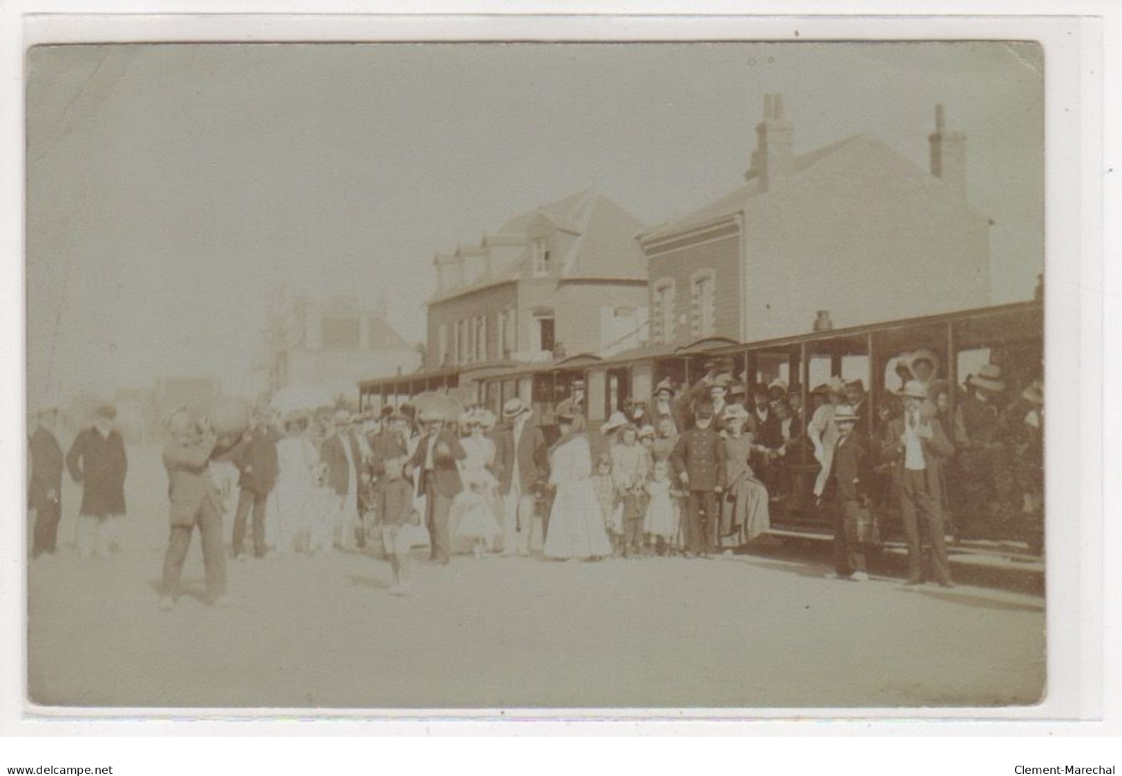 FORT MAHON : Carte Photo Du Terminus Du Tramway De QUEND - état - Fort Mahon