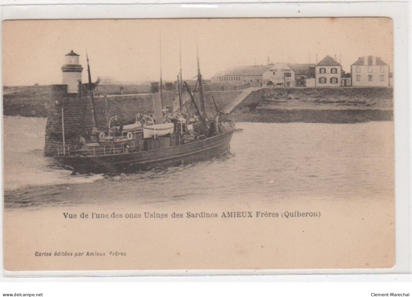 QUIBERON : Vue De L'une Des Usines Des Sardines AMIEUX Frères - Très Bon état - Quiberon