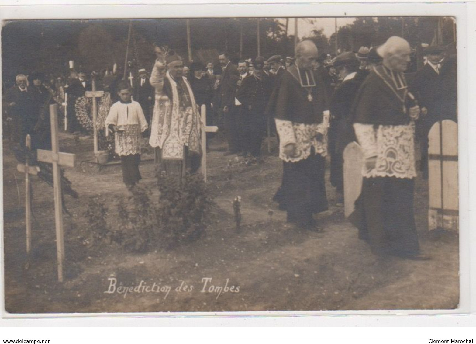 A LOCALISER : Carte Photo De La Bénédiction Des Tombes (militaires - Photo DUMAS VORZET) - Très Bon état - Otros & Sin Clasificación