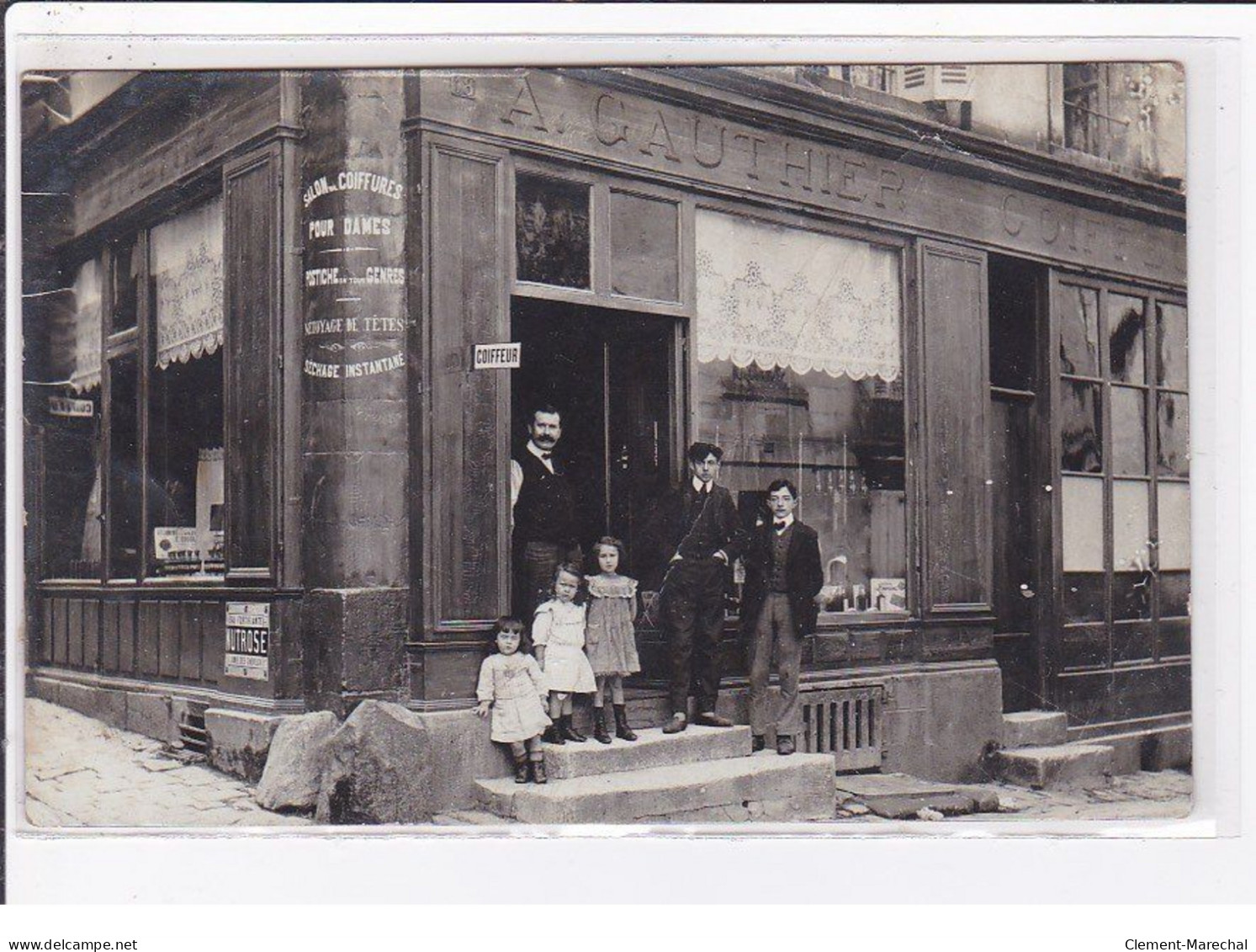 CHATEAUROUX : Carte Photo Du Salon De Coiffure Gauthier - (coiffeur) - état - Chateauroux