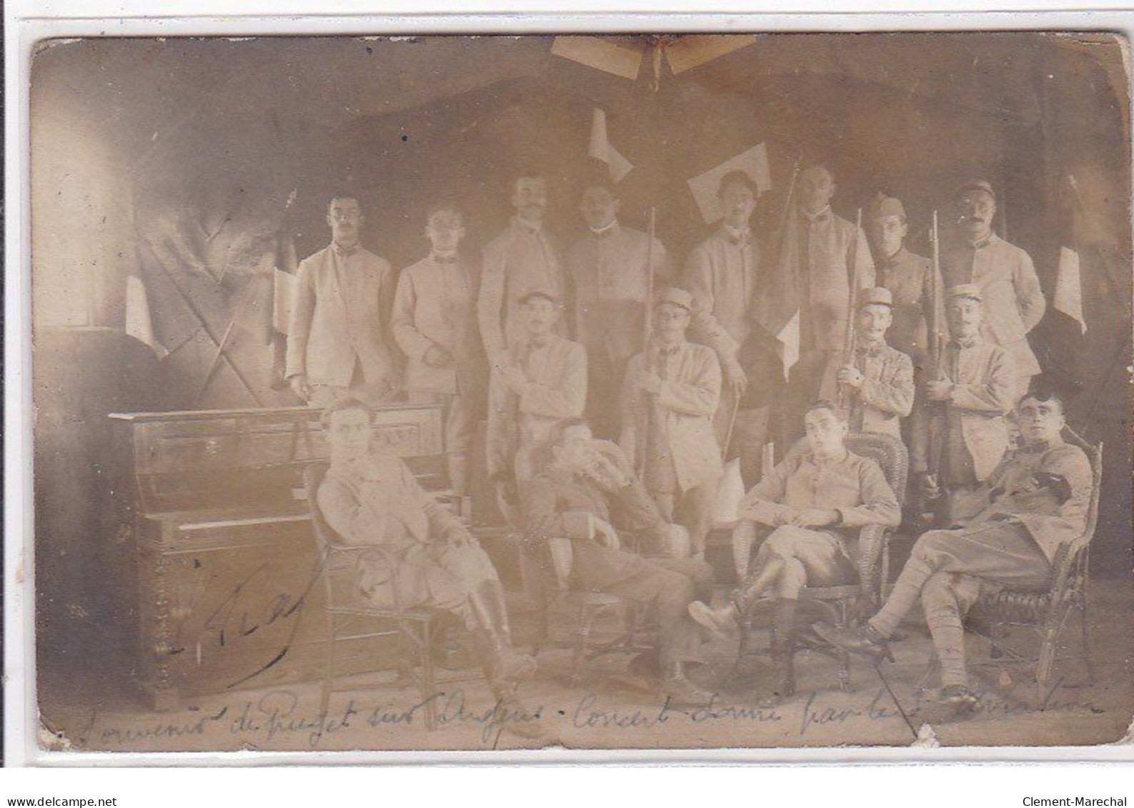 PUGETSUR ARGENS : Carte Photo De Militaires (concert - Spectacle) - Très Bon état - Sonstige & Ohne Zuordnung