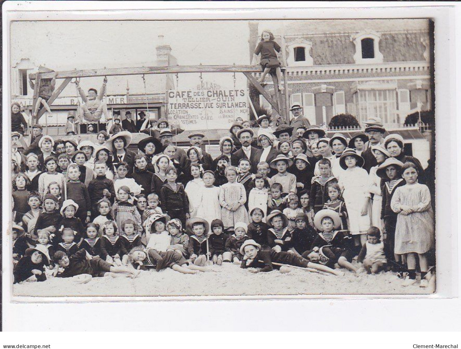 LE CROTOY : Carte Photo Du Café Des Chalets (enfants - Balançoires) - Très Bon état - Le Crotoy