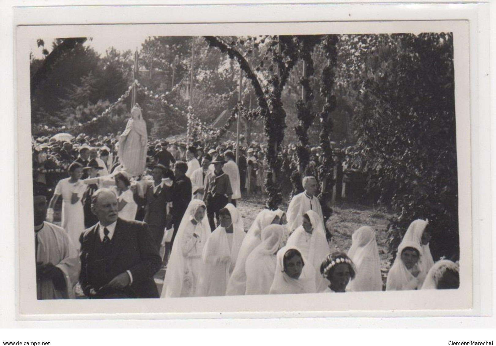 COUTAINVILLE : Lot De 4 Cartes Photo D'une Procession - Très Bon état - Autres & Non Classés