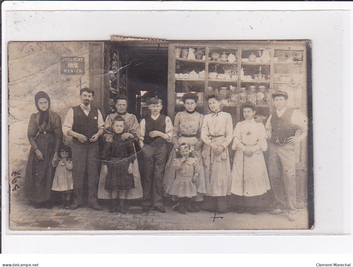 LA FERTE SAINT CYR : Carte Photo D'une épicerie - état - Other & Unclassified