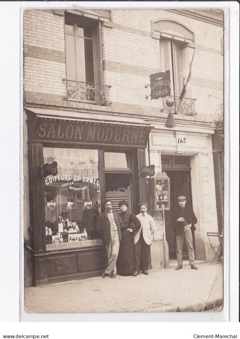 GRAND MONTROUGE : Carte Photo De La Maison Charles (salon De Coiffure - Coiffeur) - état (adhérence Au Dos) - Montrouge