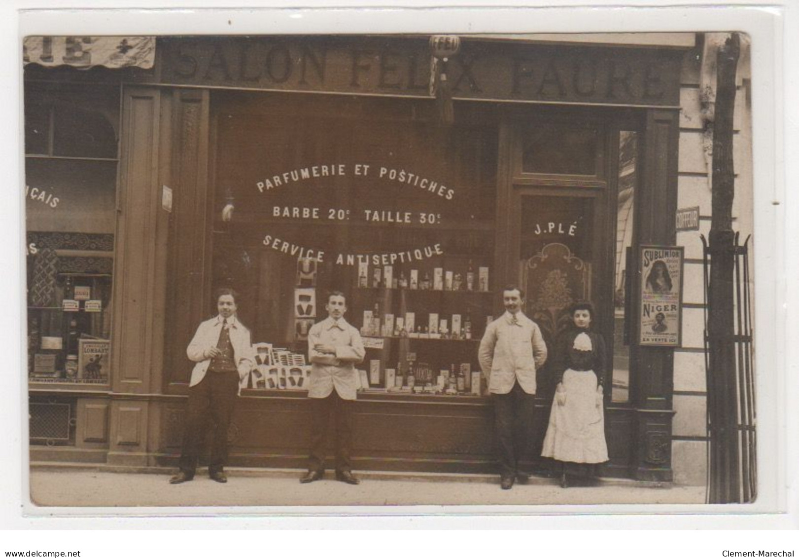 PARIS : Carte Photo Du Salon De Coiffure PLE (Felix Faure) Au 29 Avenue Felix Faure(coiffeur) - Très Bon état - District 15