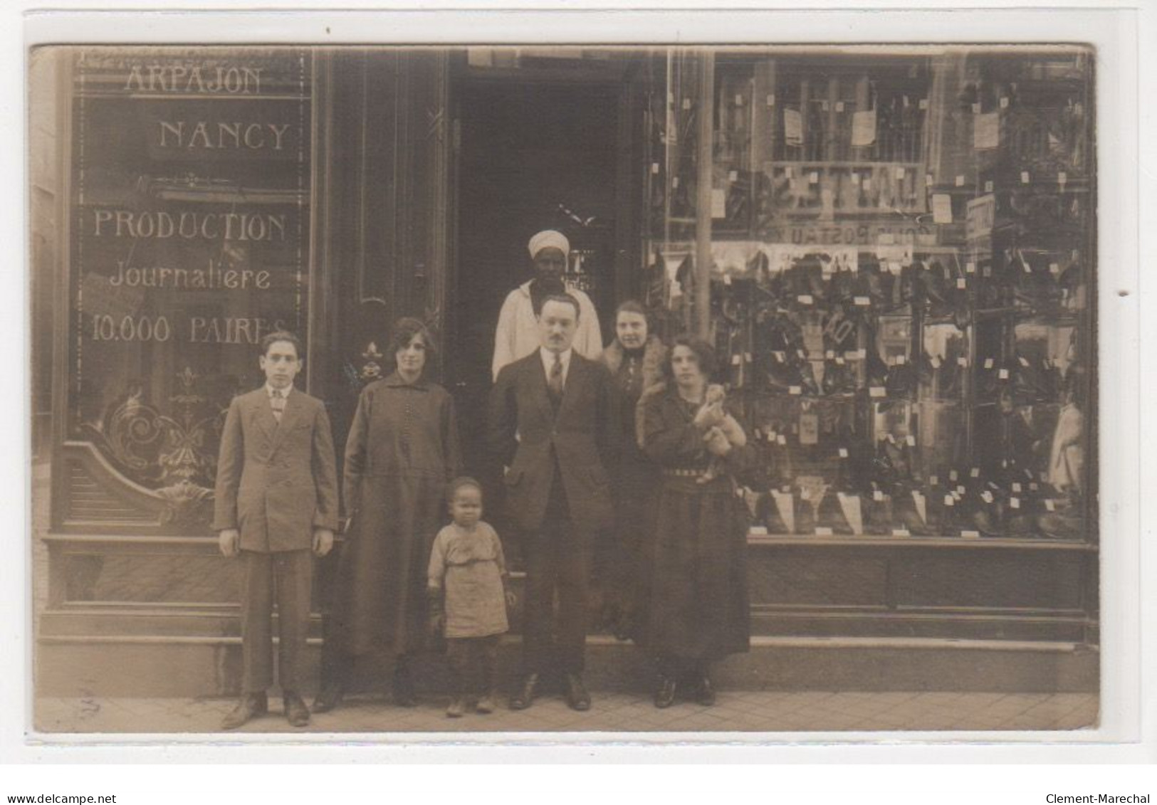 PARIS : Carte Photo Du Magasin De Chaussures ANDRE Au 24 Boulevard Saint Denis - Très Bon état - Paris (10)