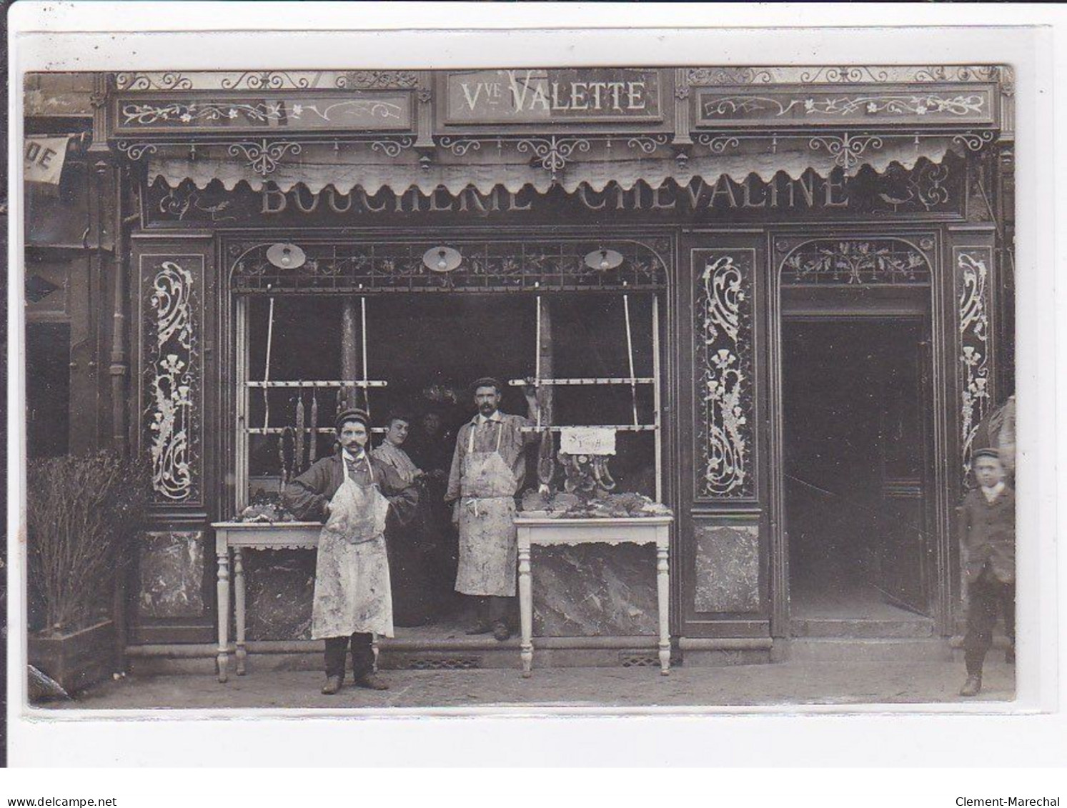 BERNAY : Carte Photo De La Boucherie Chevaline Valette - Bon état - Bernay