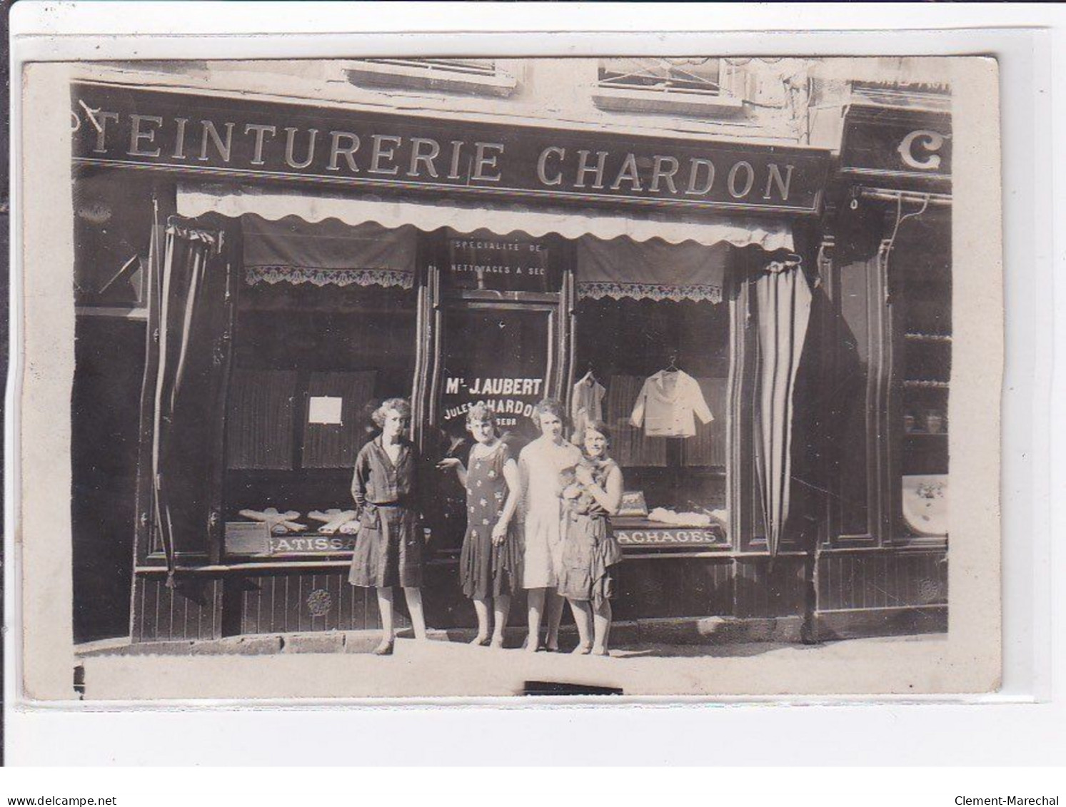 BERNAY : Carte Photo De La Teinturerie CHARDON (AUBERT) Au 15 Rue Thiers - Très Bon état - Bernay