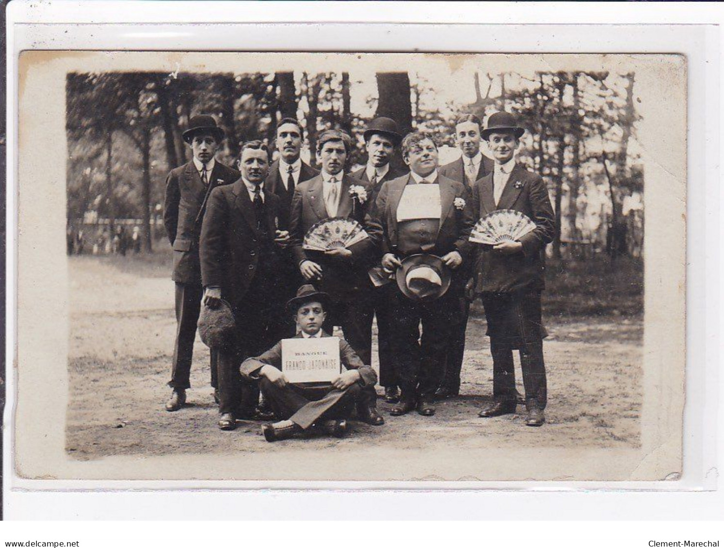 VILLEGENON : Carte Photo D'un Groupe Lors D'une Fête (banque Franco-japonaise - éventail) - Bon état - Sonstige & Ohne Zuordnung