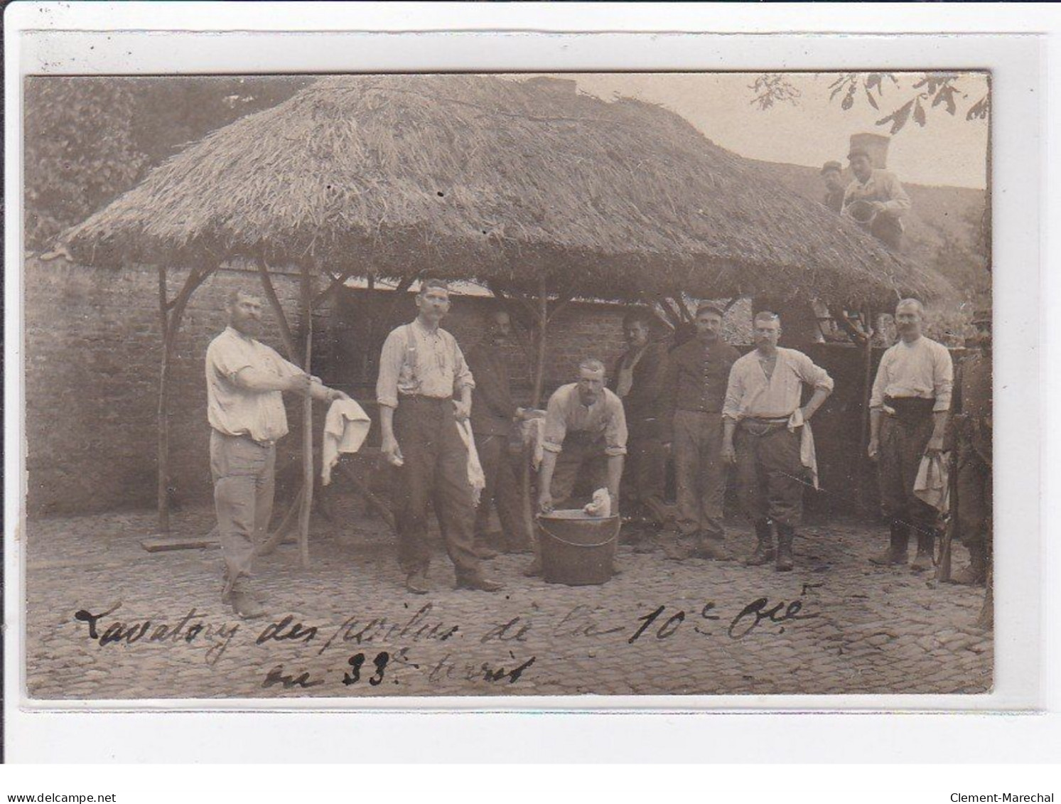 VERSAILLES : Carte Photo De Militaires Faisant La Lessive - Très Bon état - Versailles