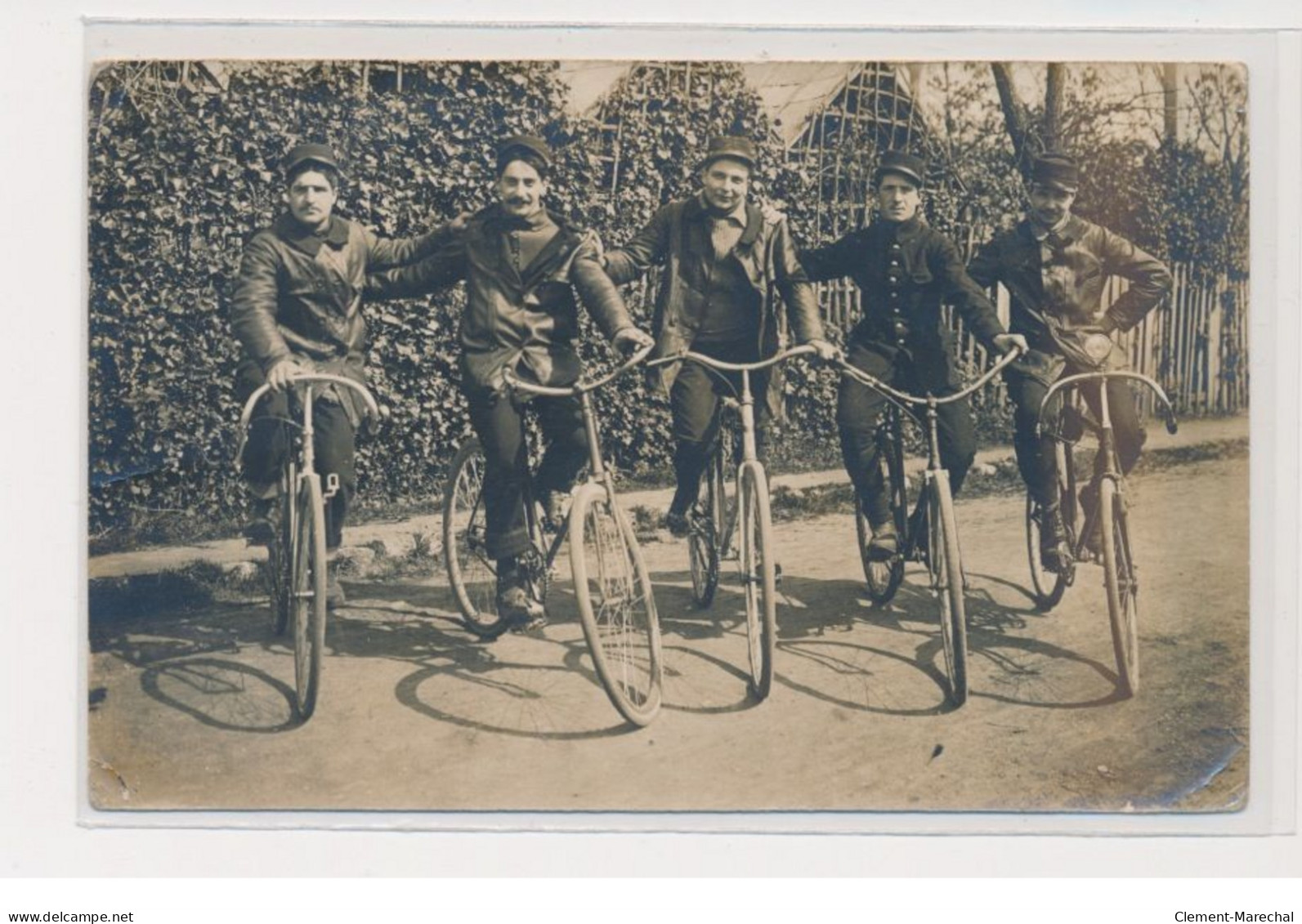 ROBINSON - Carte Photo - Vélos - état - Sonstige & Ohne Zuordnung