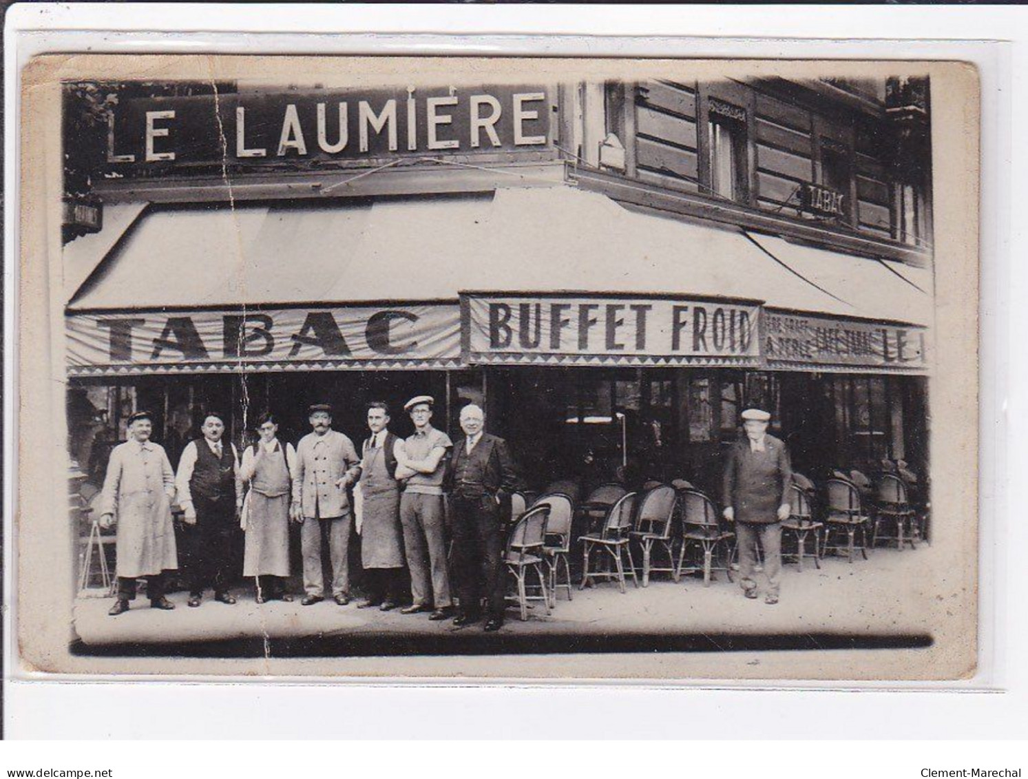 PARIS 19ème : Carte Photo Du Café Tabac "LE LAUMIERE" (avenue Laumière) - état (pliée) - District 19