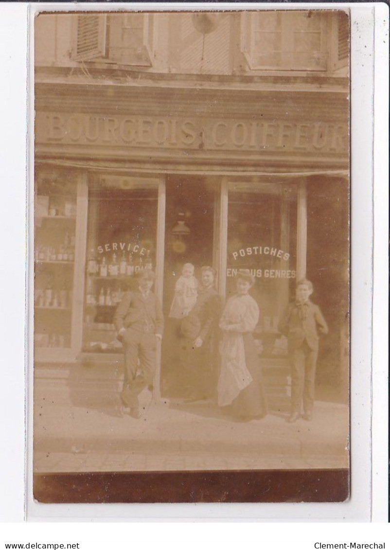 LYON : Carte Photo Du Salon De Coiffure BOURGEOIS (coiffeur) - Très Bon état - Sonstige & Ohne Zuordnung