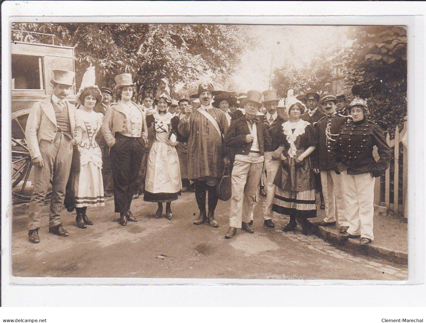 A LOCALISER : Carte Photo D'une Fête Normande  - Très Bon état - Other & Unclassified