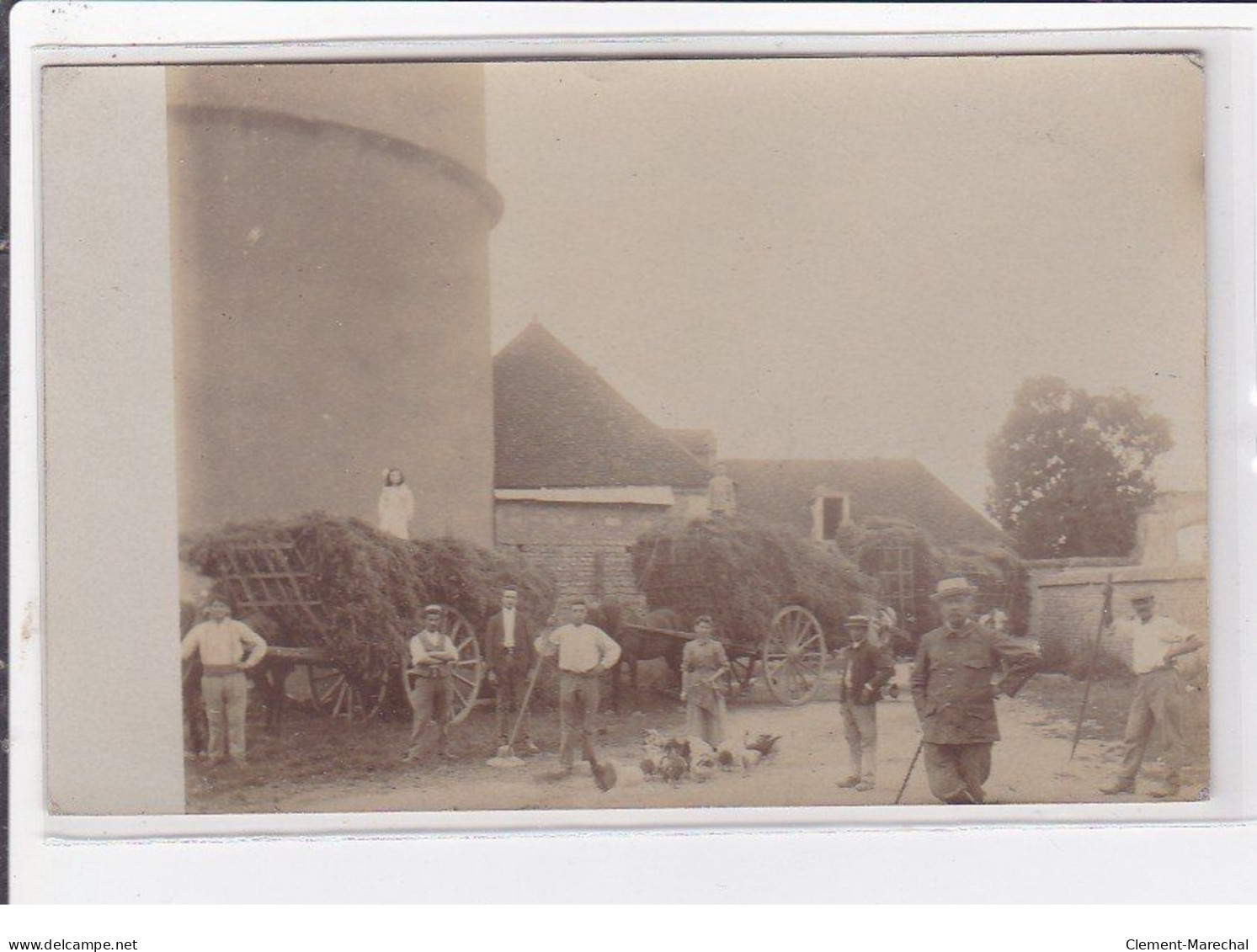 DEAUVILLE (environs ?) : Lot De 2 Cartes Photo - Intérieur De Ferme - Attelage - Très Bon état - Deauville