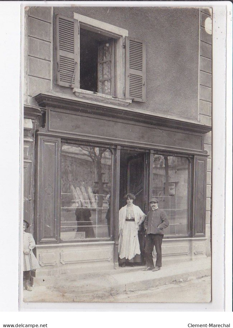 COURS LA VILLE : Carte Photo De La Boulangerie CROZIER - Très Bon état - Cours-la-Ville