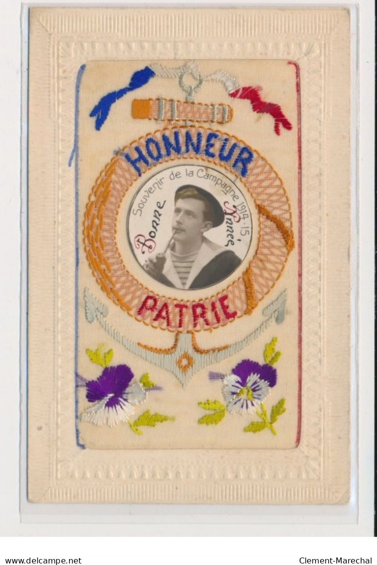 MILITAIRE : Carte Postale Gaufrée (fantaisie - Militaires)- Très Bon état - Régiments