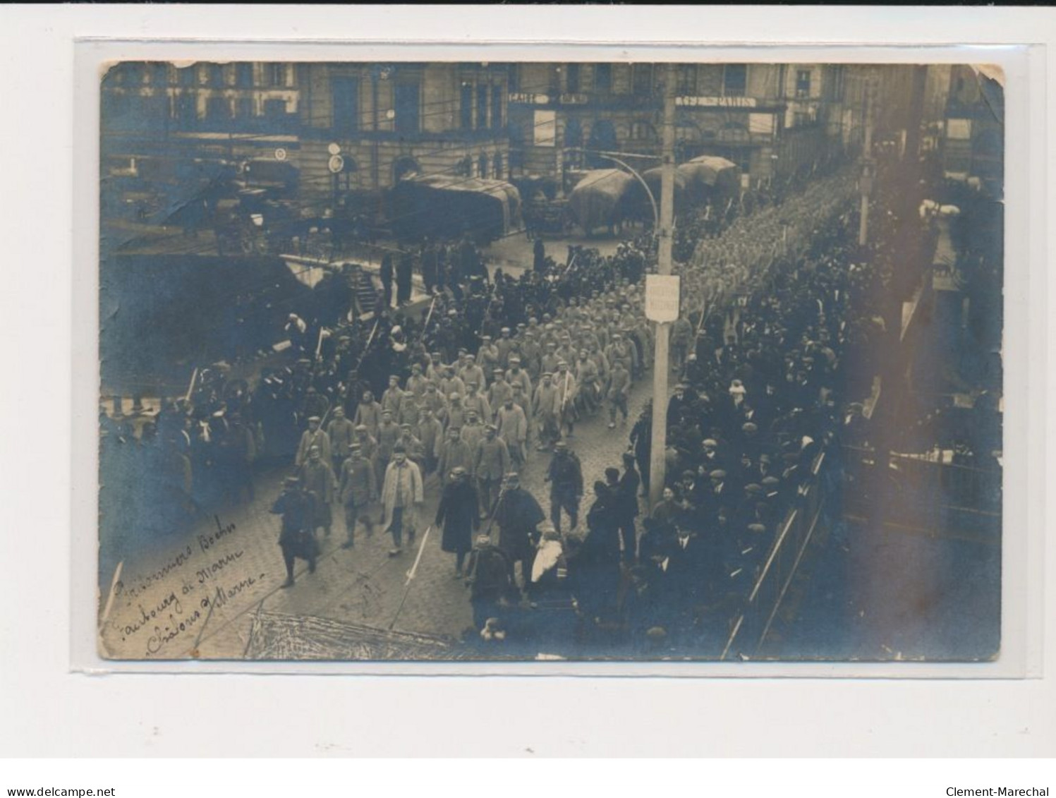 CHALONS SUR MARNE - Prisonniers Allemands - Militaires - Carte Photo - état - Châlons-sur-Marne