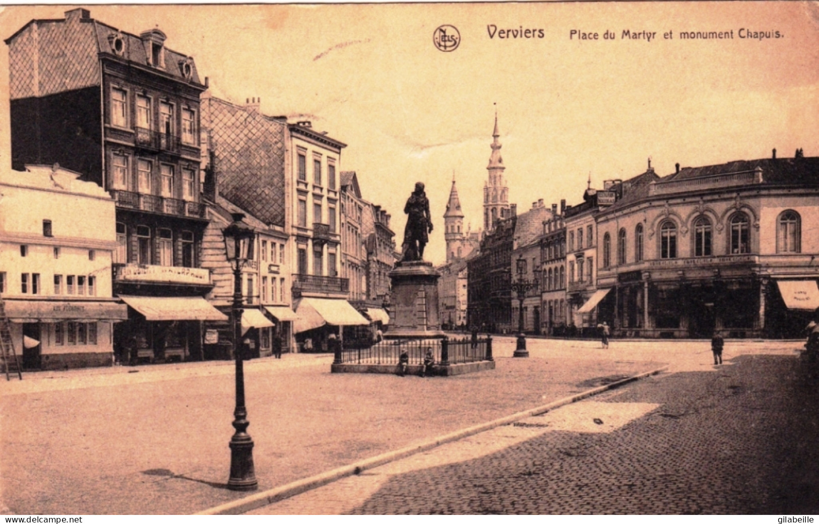VERVIERS -  Place Du Martyr Et Monument Chapuis - Verviers