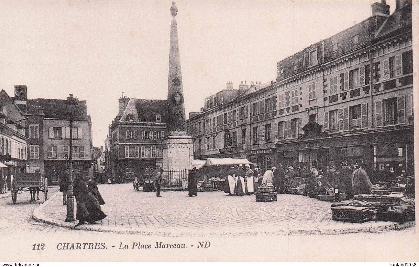 CHARTRES-la Place Marceau - Chartres