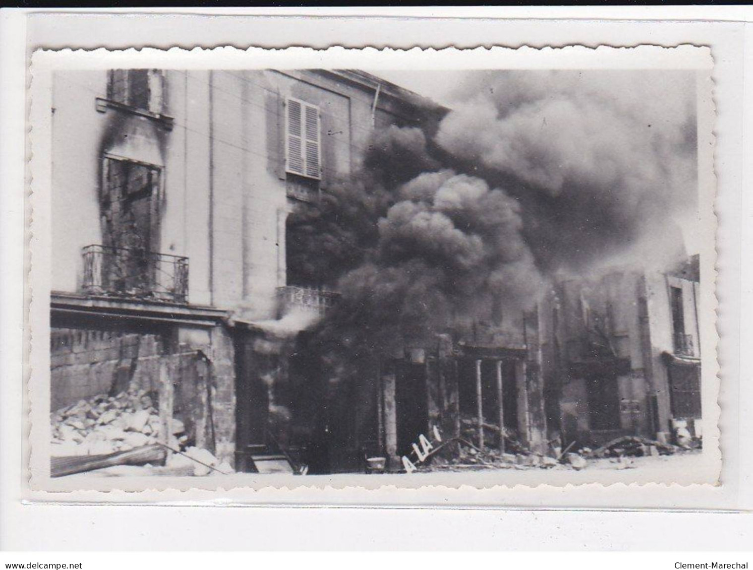 SAUMUR : Ruines De La Seconde Guerres Mondiale, Lot De 8 Cartes Postales - Très Bon état - Saumur