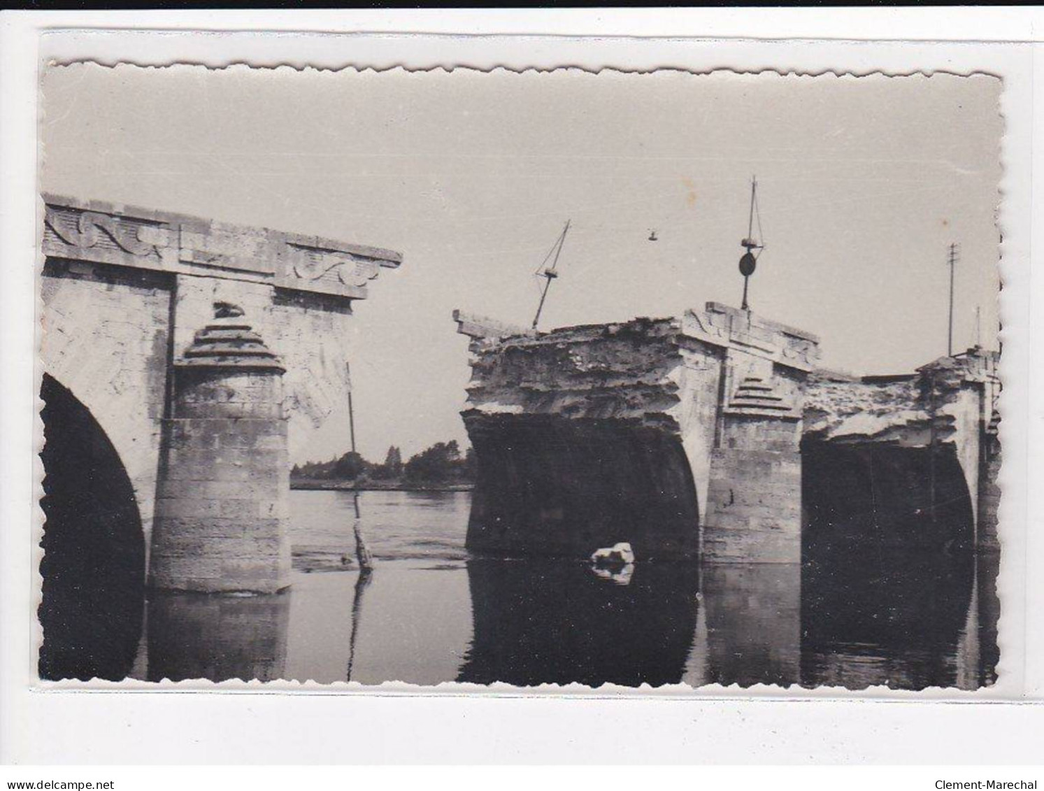 SAUMUR : Ruines de la seconde Guerres Mondiale, Lot de 8 Cartes Postales - très bon état