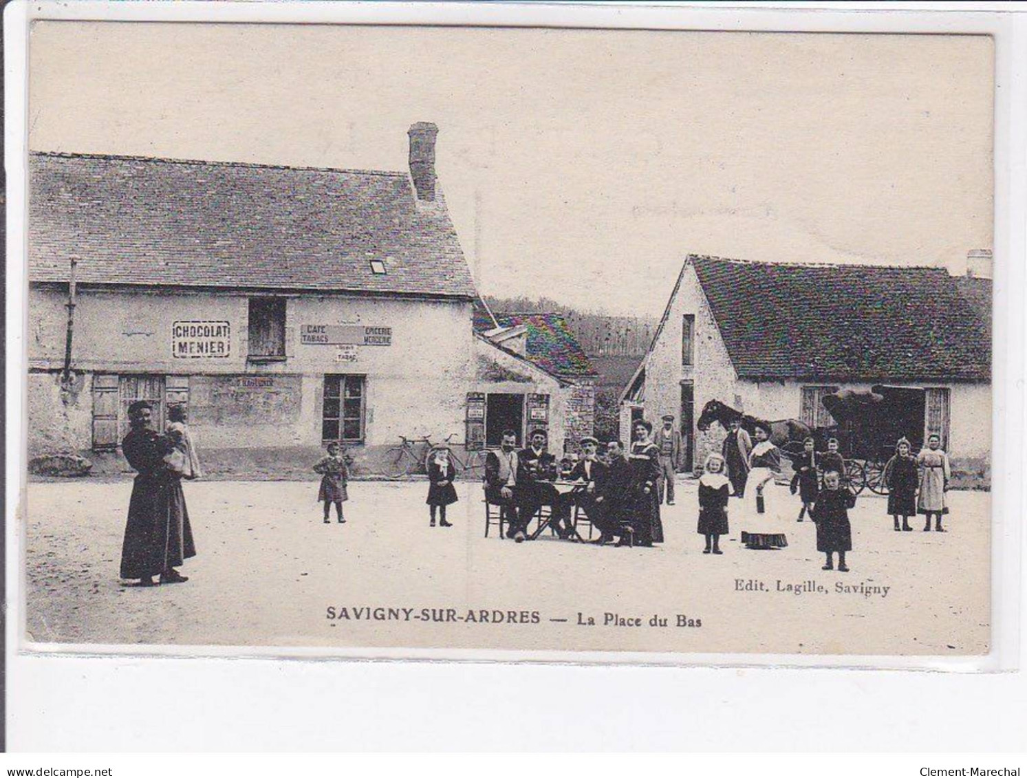 SAVIGNY SUR ARDRES - La Place Du Bas - Très Bon état - Sonstige & Ohne Zuordnung