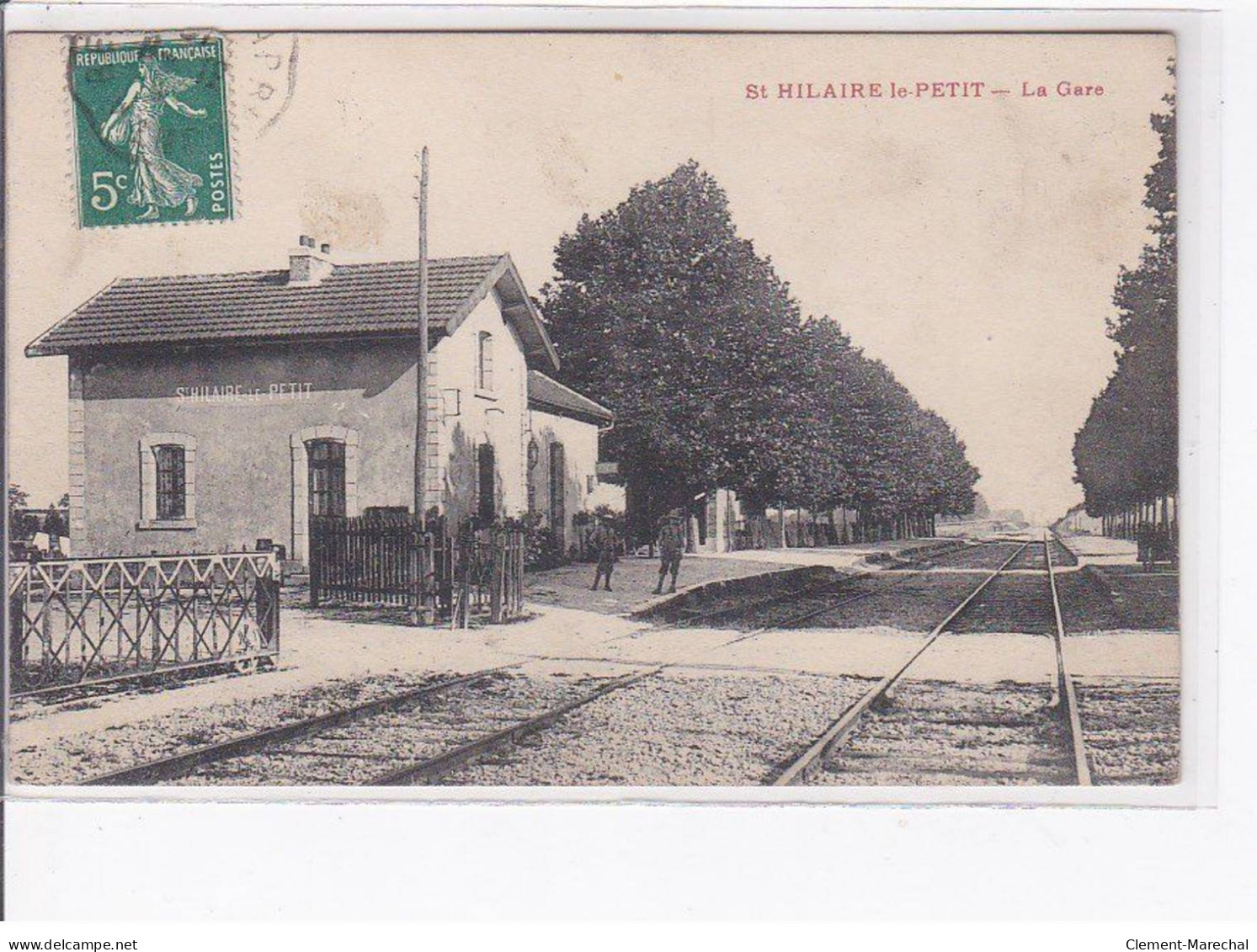 SAINT HILAIRE LE PETIT - La Gare - Très Bon état - Autres & Non Classés