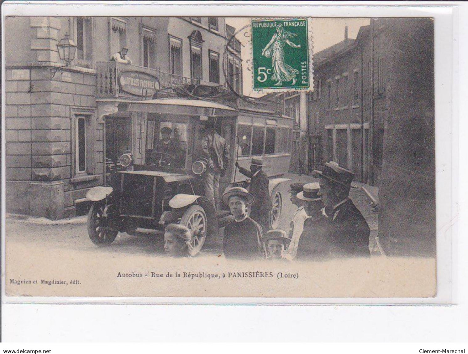 PANISSIERES - Rue De La République - Très Bon état - Sonstige & Ohne Zuordnung