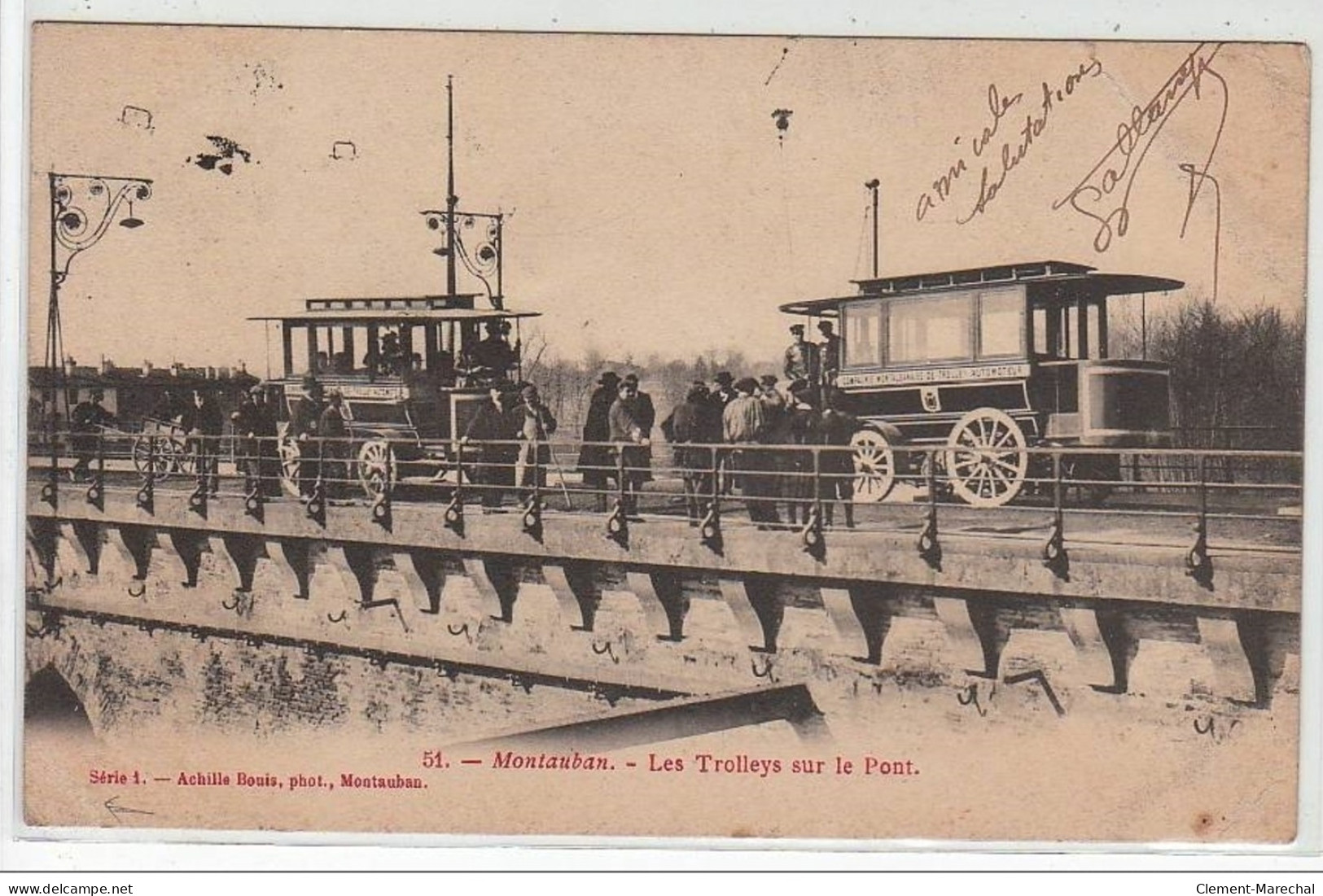 MONTAUBAN : Les Trolleys Sur Le Pont - état (2 Coins Pliés) - Montauban