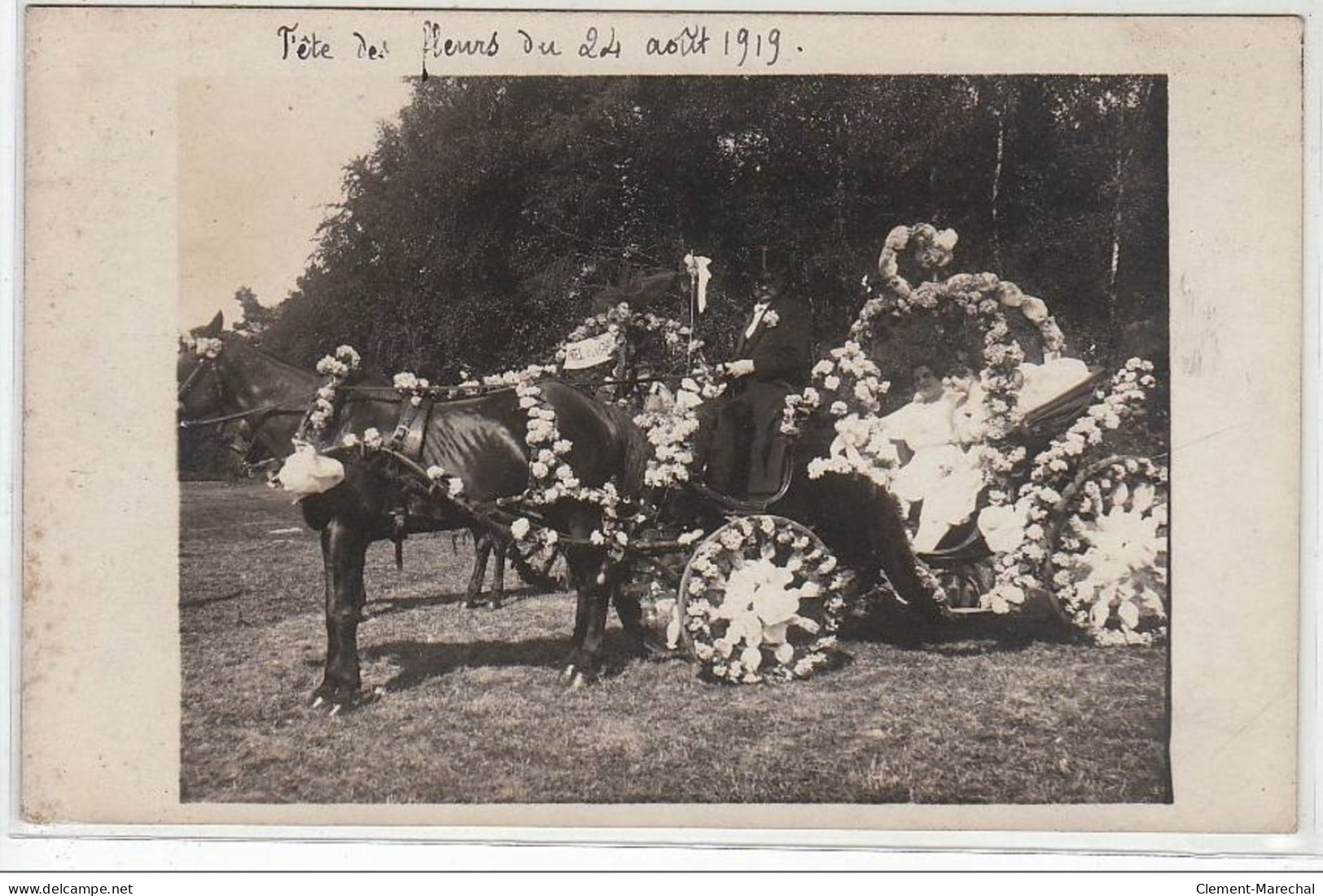 BAGNOLES DE L'ORNE : Carte Photo D'un Attelage Lors De La Fête Des Fleurs En 1919 - Très Bon état - Bagnoles De L'Orne