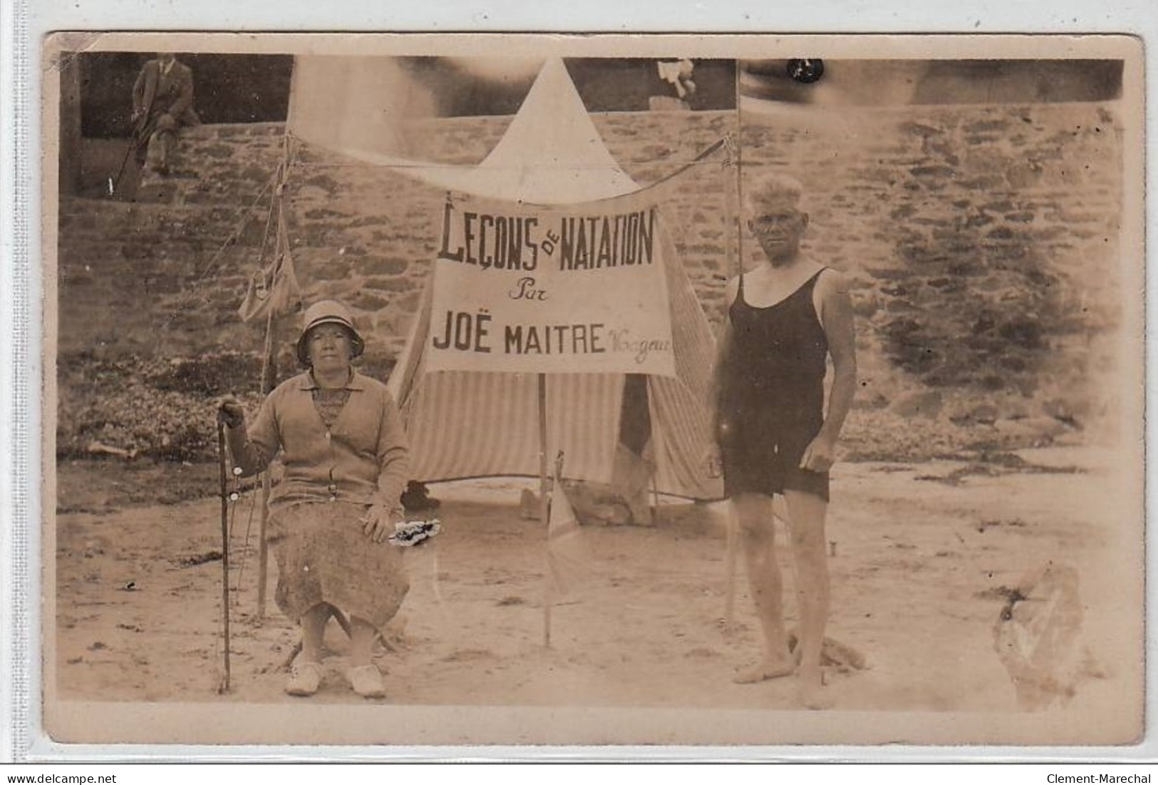 SAINT CAST ISLE : Carte Photo Du Maître Nageur JOE Vers 1930 (autographe) - Très Bon état (un Léger Pli D'angle) - Saint-Cast-le-Guildo