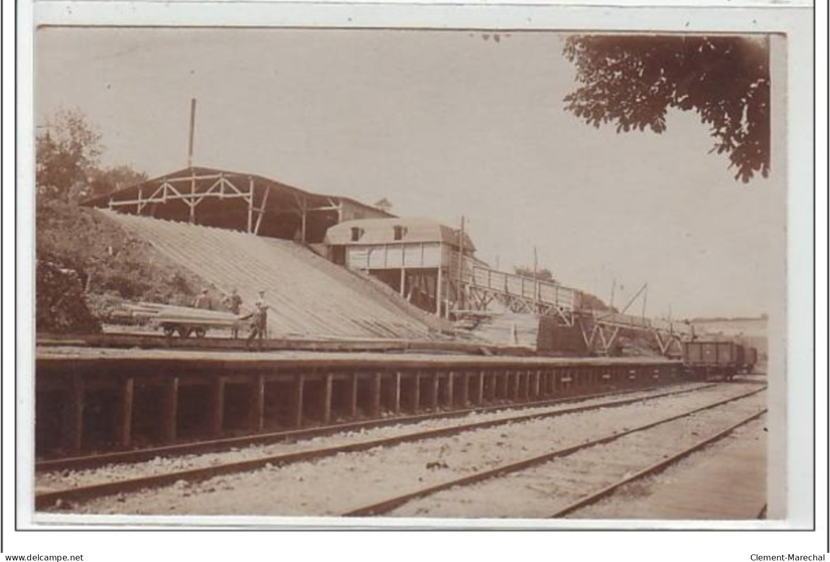 LAUNOIS - SCIERIE - BOIS - CARTE PHOTO - Très Bon état - Altri & Non Classificati