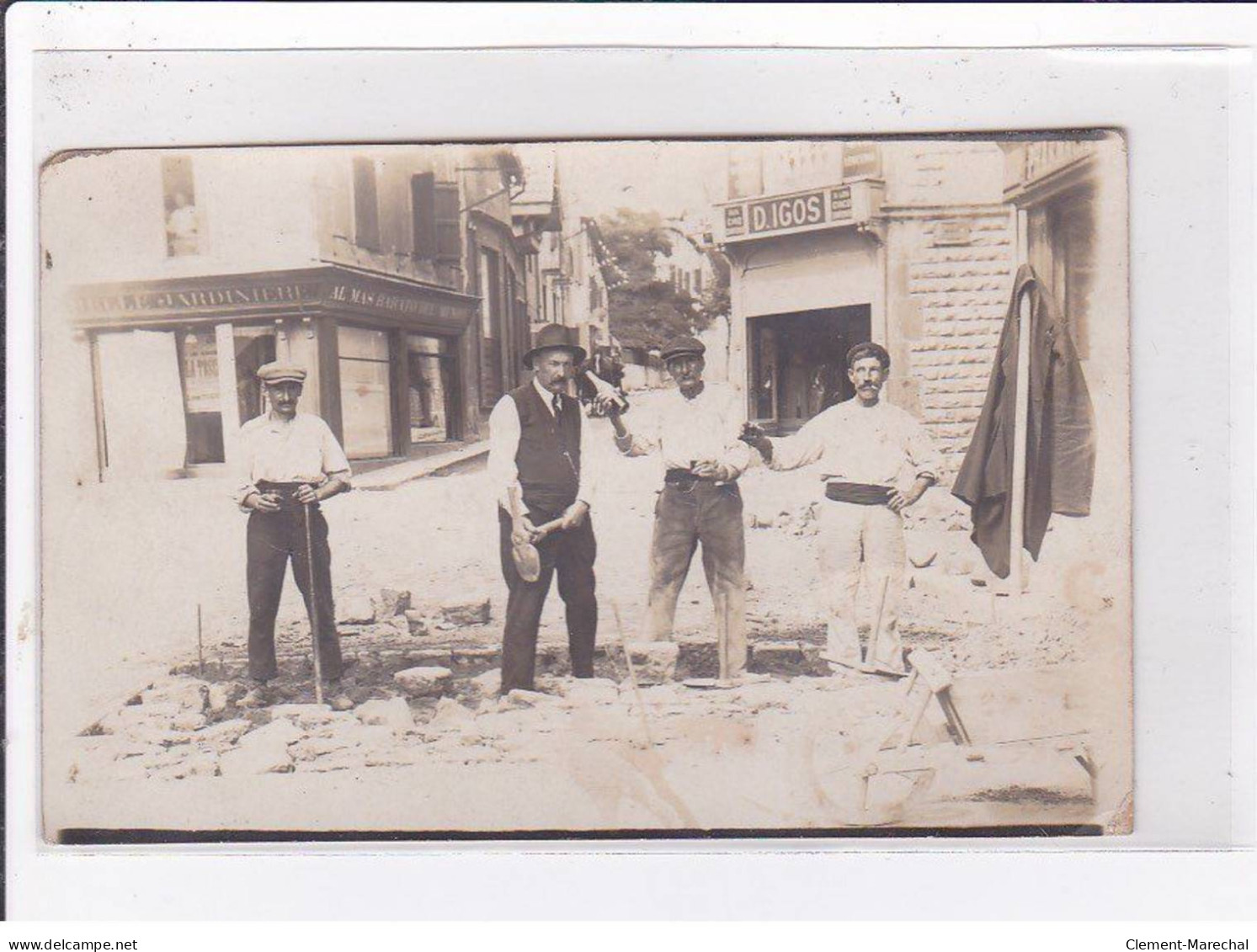 BIARRITZ : Lot De 3 Photo Et Cartes Photo De La Pose Des Pavés En 1909 -  Bon état - Biarritz