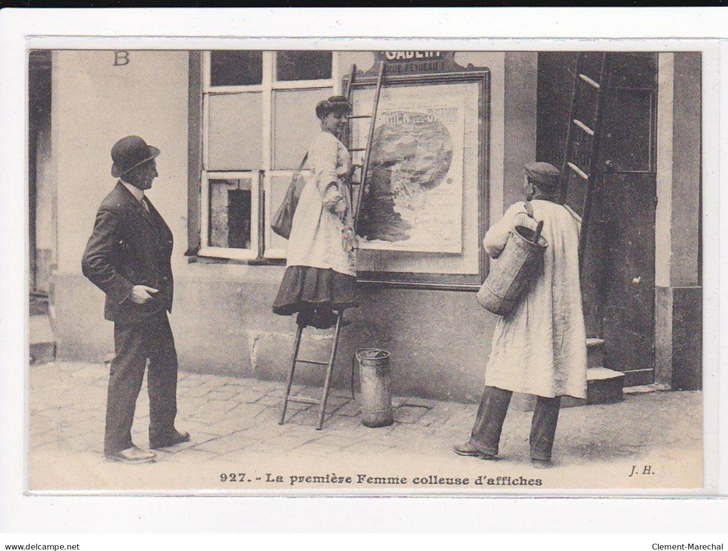PARIS, Les Petits Métiers J.H, HAUSER : La Première Femme Colleuse D'affiches - Très Bon état - Petits Métiers à Paris