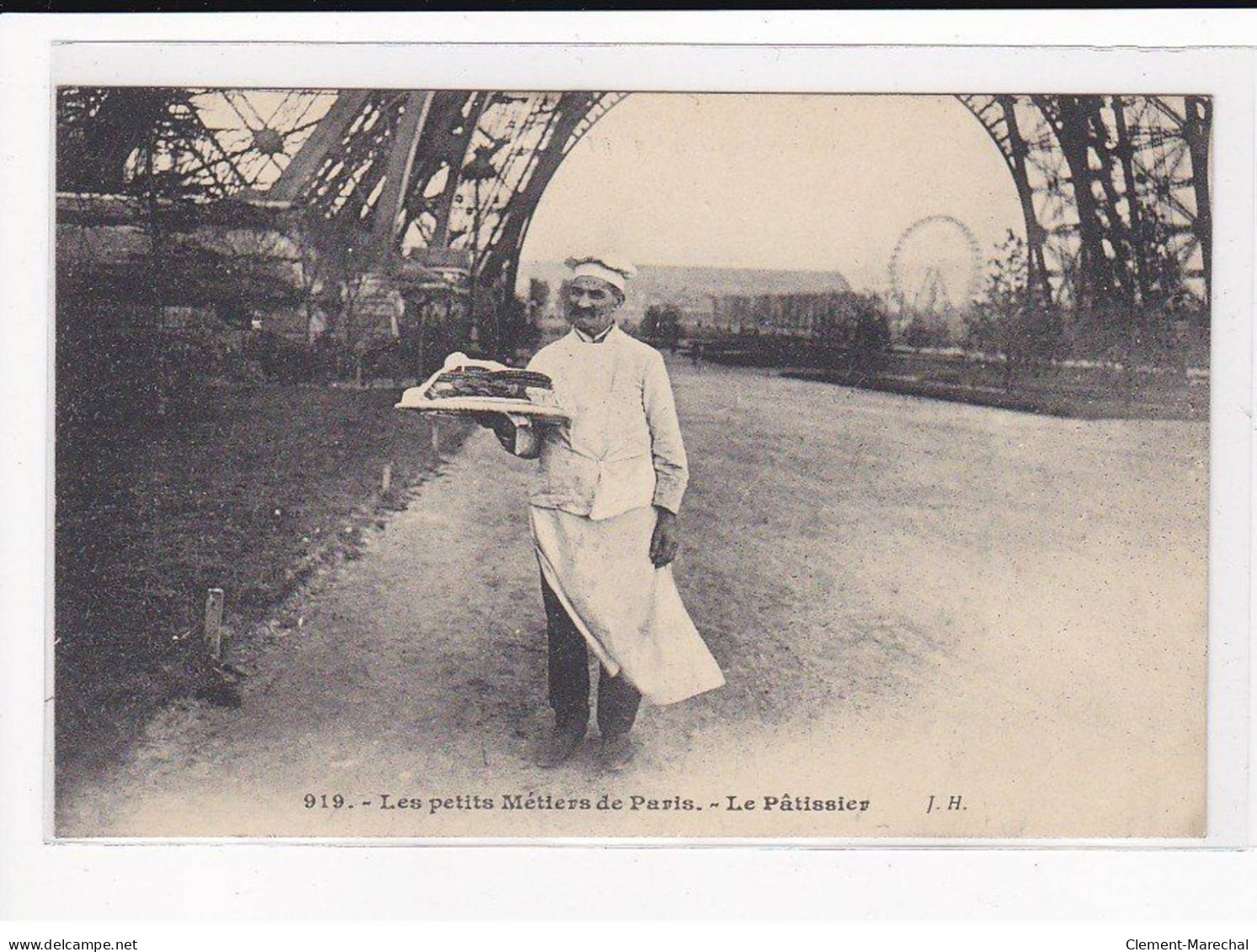 PARIS, Les Petits Métiers J.H, HAUSER : Le Pâtissier, Devant La Tour Eiffel - Très Bon état - Artesanos De Páris