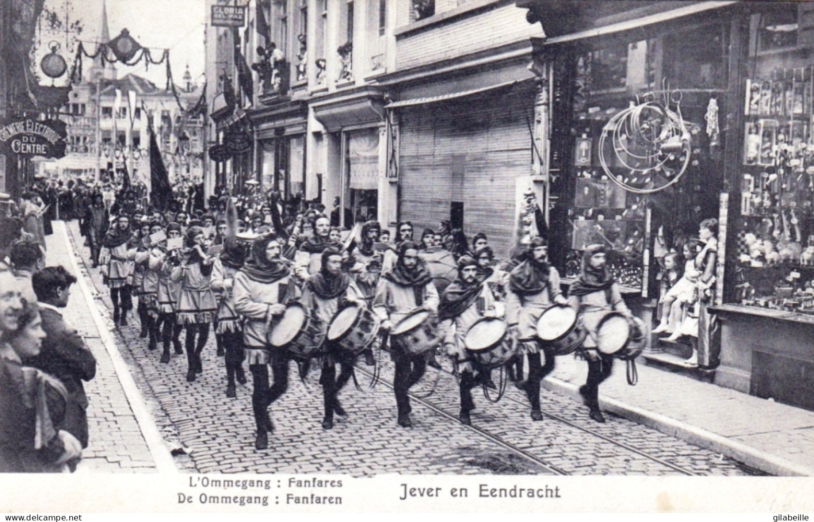 MALINES - MECHELEN - L'Ommegang : Fanfares - De Ommegang: Fanfaren - Jever En Eendracht - Mechelen