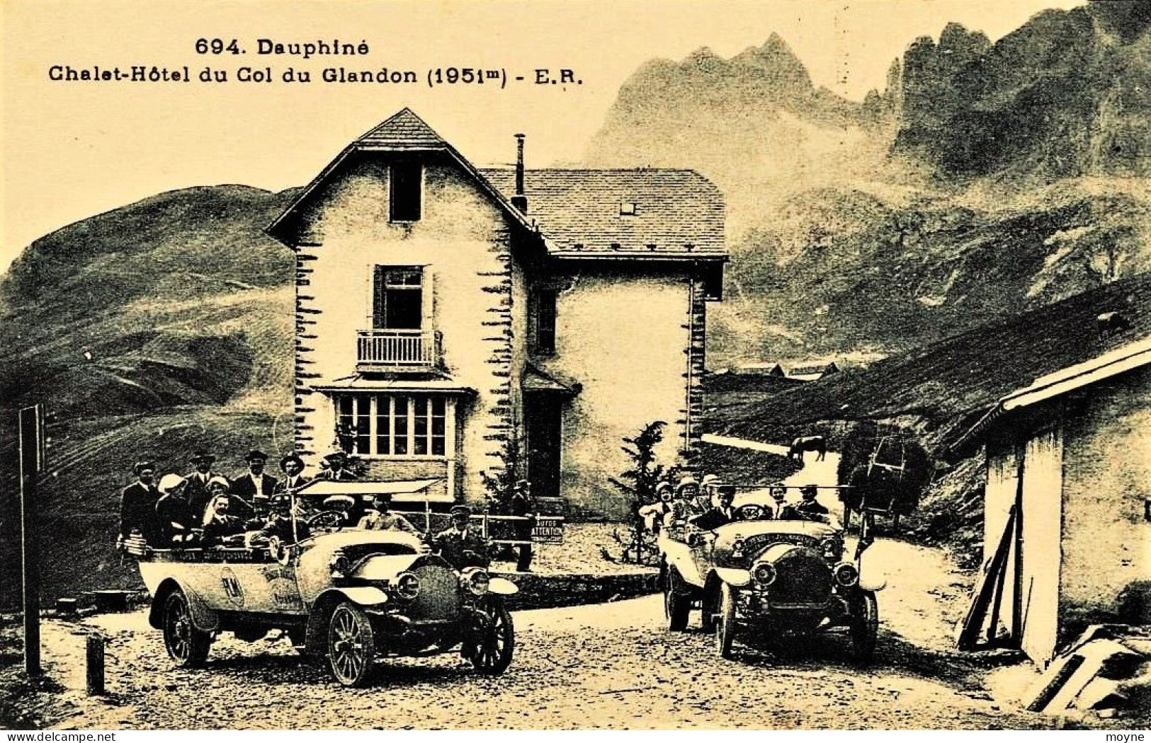 1812 - CARS DU P.L.M. - CHALET-HOTEL DU COL DU GLANDON - Cars  DE VOIRON, ASSURANT LA CORRESPONDANCE AVEC GRENOBLE - Autres & Non Classés