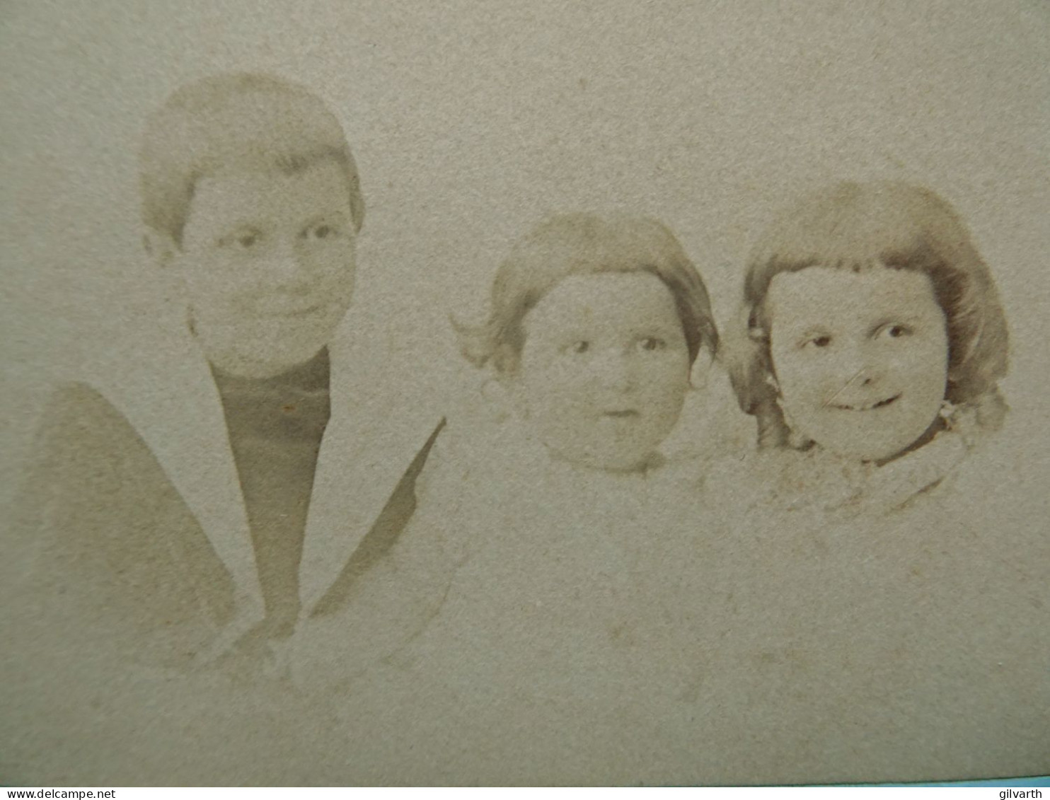 Photo Cdv Vve Hermann, Paris - Enfants, Xavier, Solange Et Béatrice Lacombe De La Tour Ca Vers 1896 L679 - Ancianas (antes De 1900)