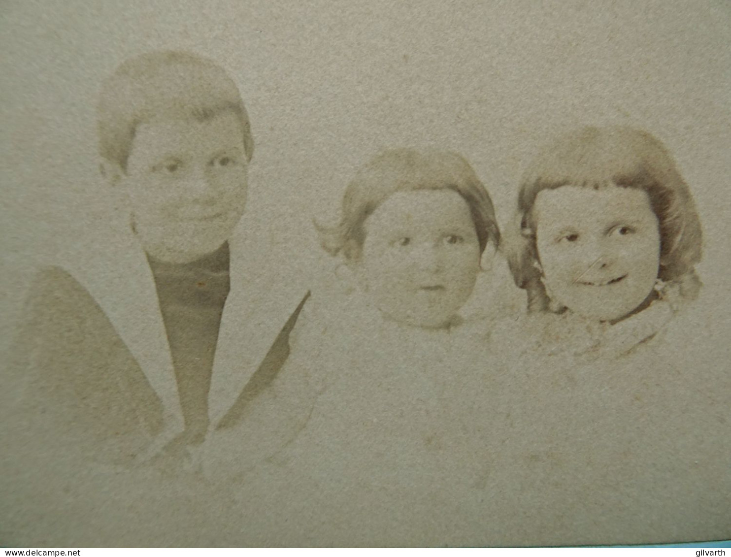 Photo Cdv Vve Hermann, Paris - Enfants, Xavier, Solange Et Béatrice Lacombe De La Tour Ca Vers 1896 L679 - Oud (voor 1900)